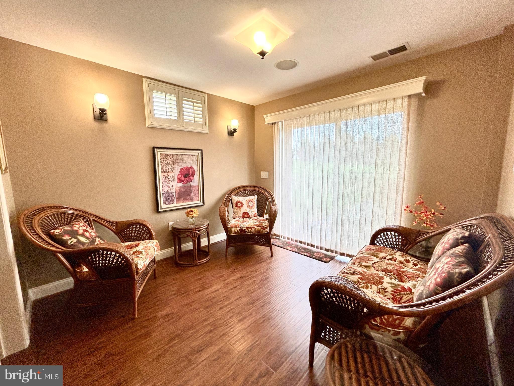 SUMMIT VIEW ESTATES - Residential