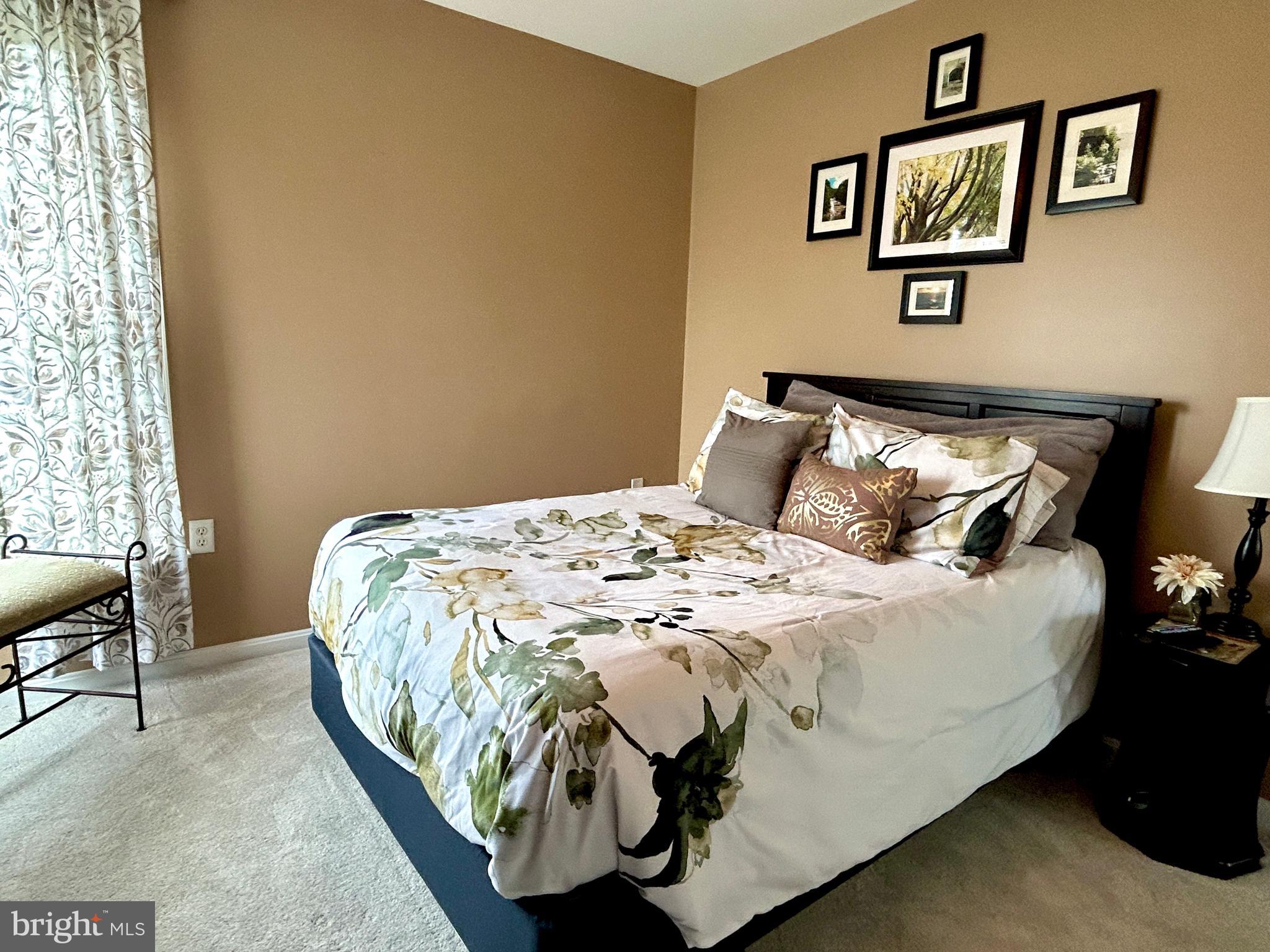 SUMMIT VIEW ESTATES - Residential