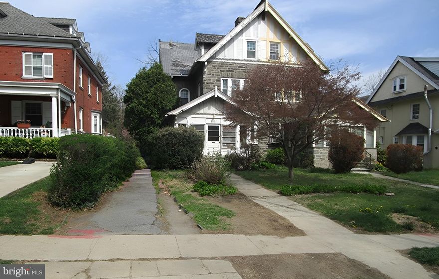 Large 2.5 story Twin located in the Overbrook Section of Philadelphia.  2 car off street driveway parking, large rear yard. The home is located near major roads, stores and public transportation. Property is being sold as-is and occupied. Layout and room count is unknown but estimated. No interior access.