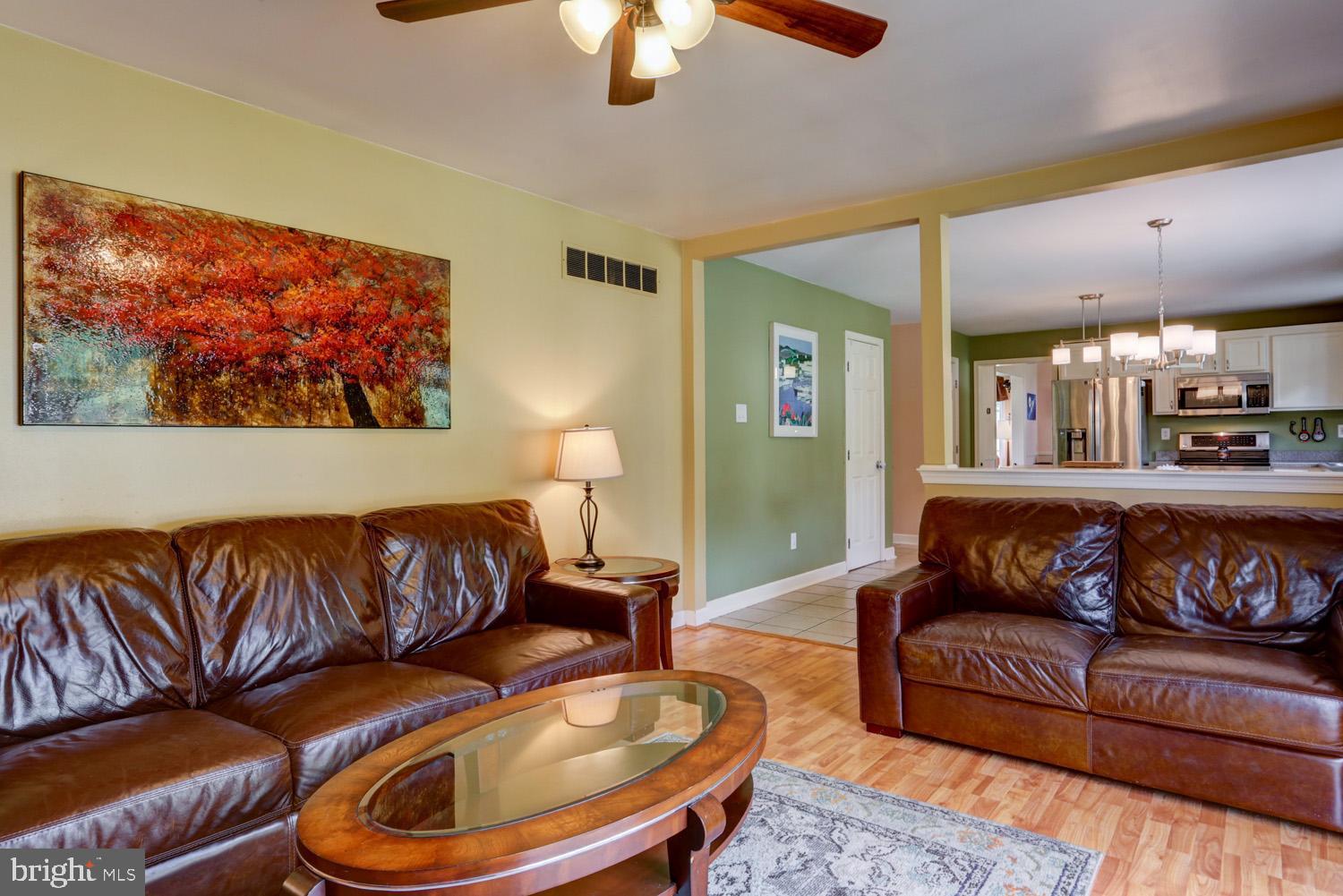 HIBERNIA RIDGE - Residential