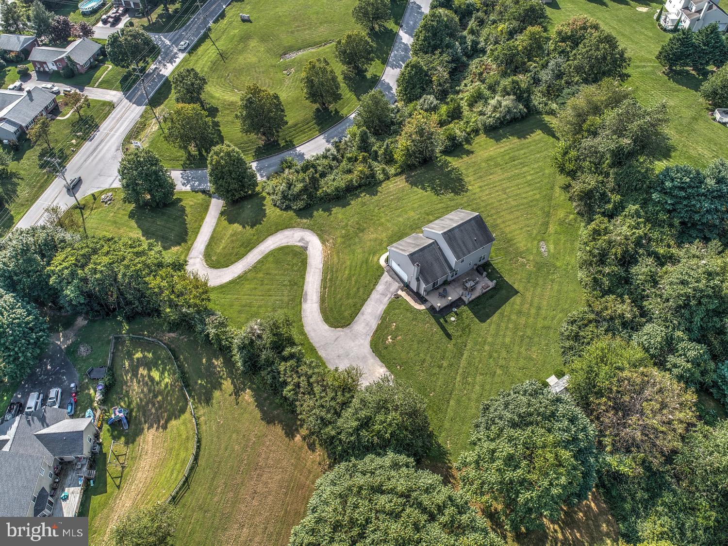 HIBERNIA RIDGE - Residential