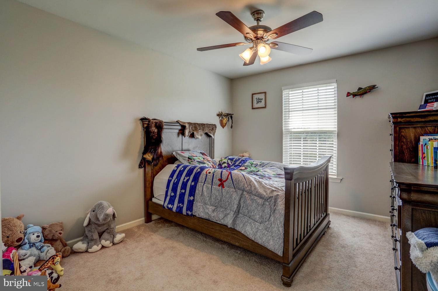 HIBERNIA RIDGE - Residential