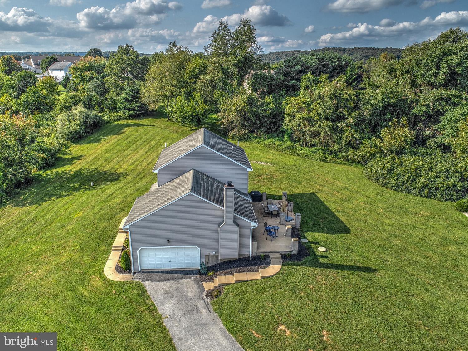 HIBERNIA RIDGE - Residential