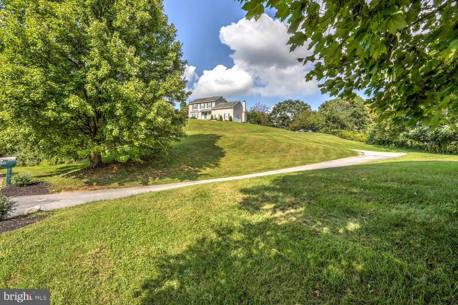 HIBERNIA RIDGE - Residential