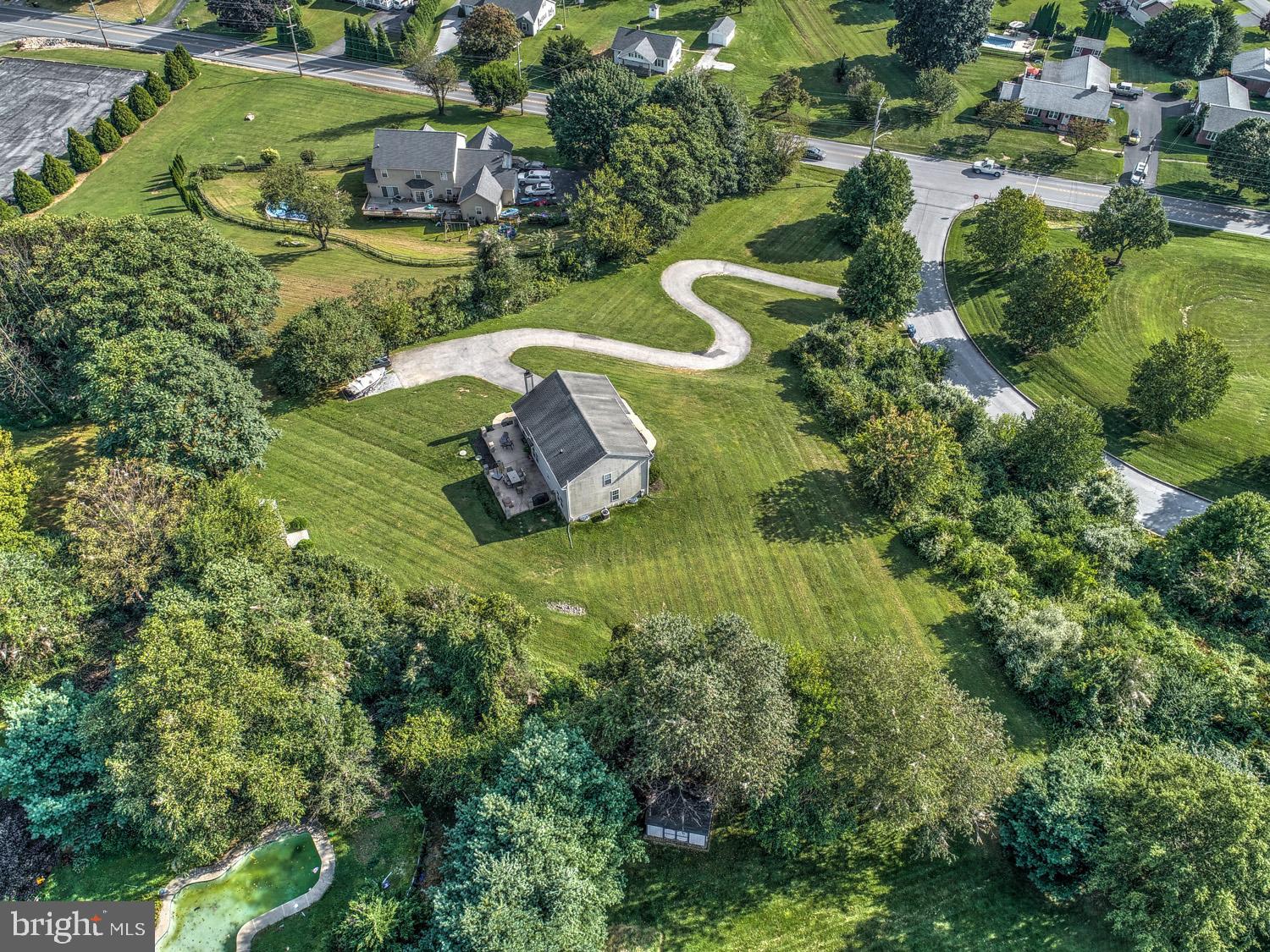 HIBERNIA RIDGE - Residential