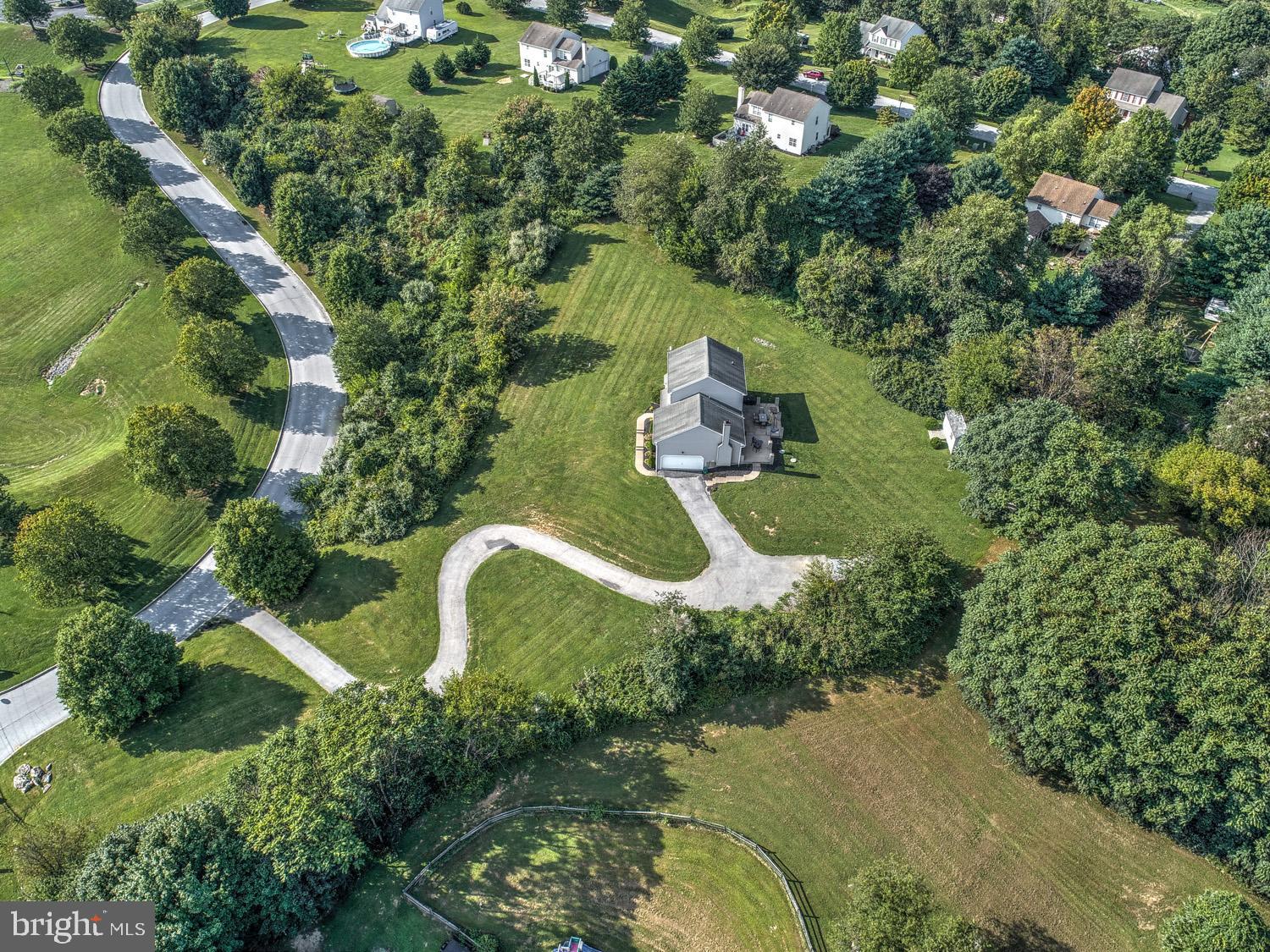 HIBERNIA RIDGE - Residential