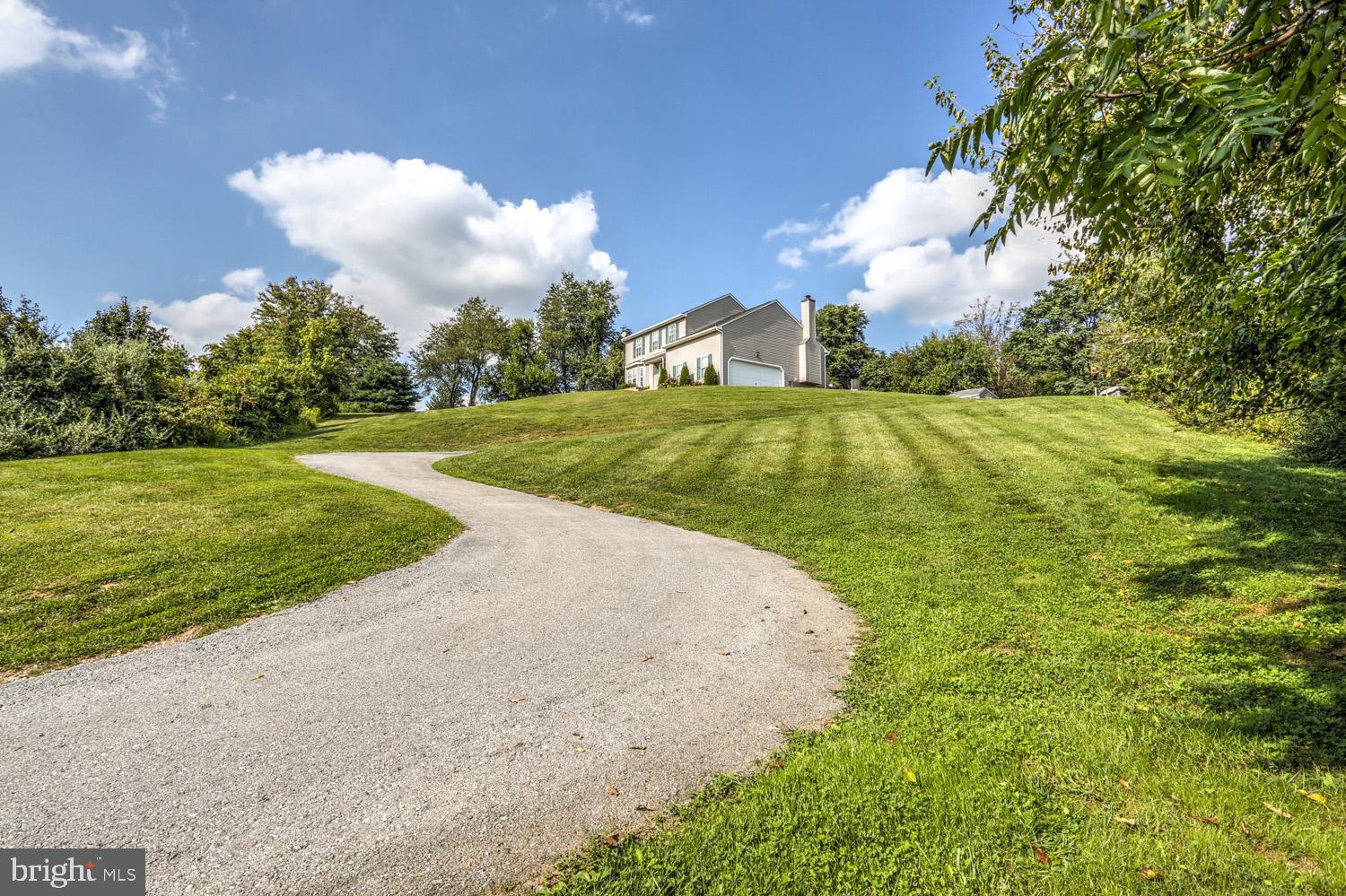 HIBERNIA RIDGE - Residential