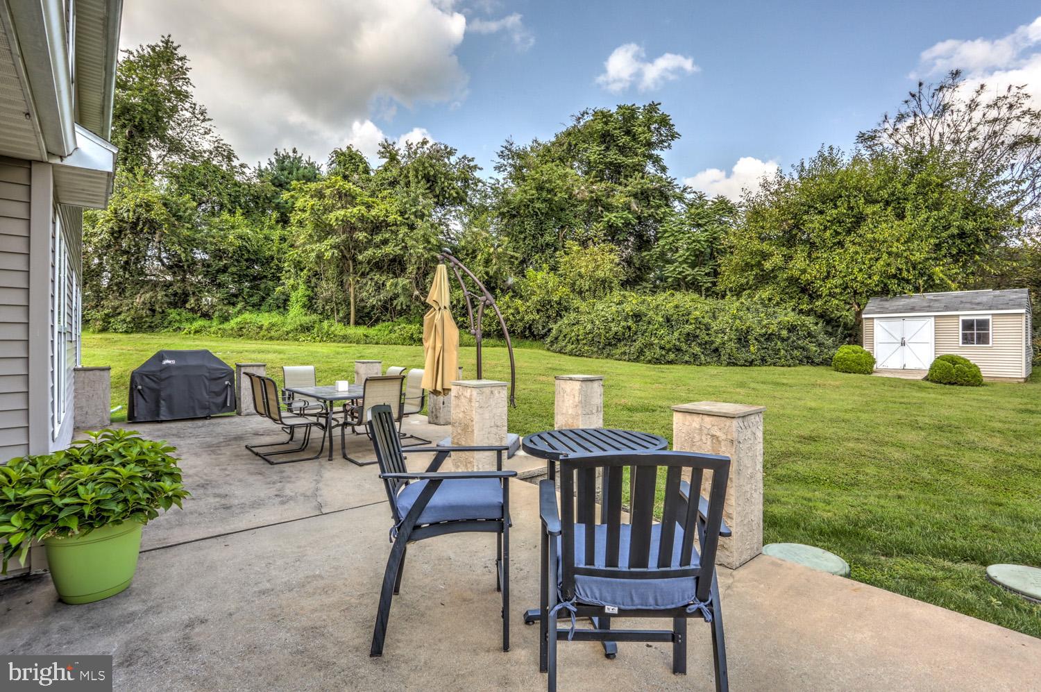 HIBERNIA RIDGE - Residential