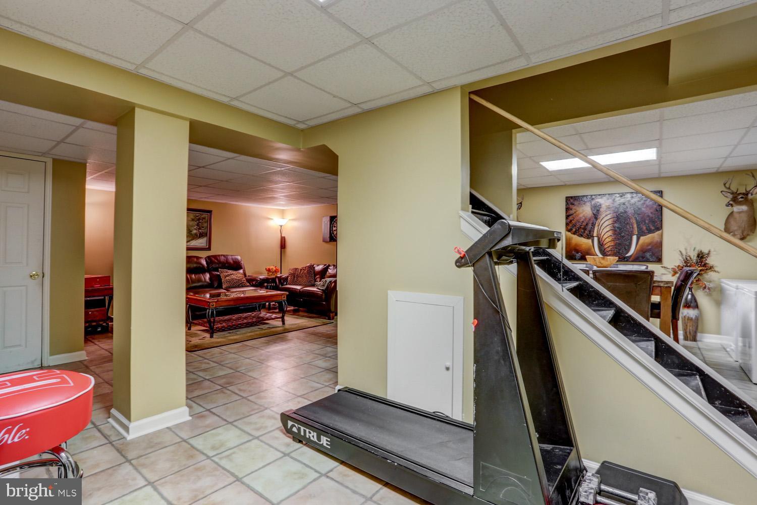 HIBERNIA RIDGE - Residential