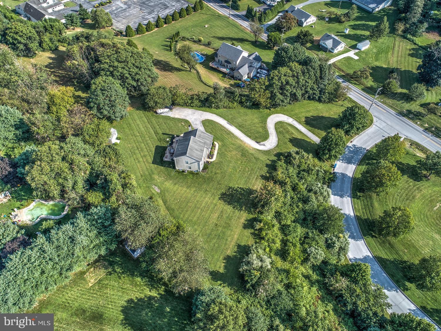 HIBERNIA RIDGE - Residential