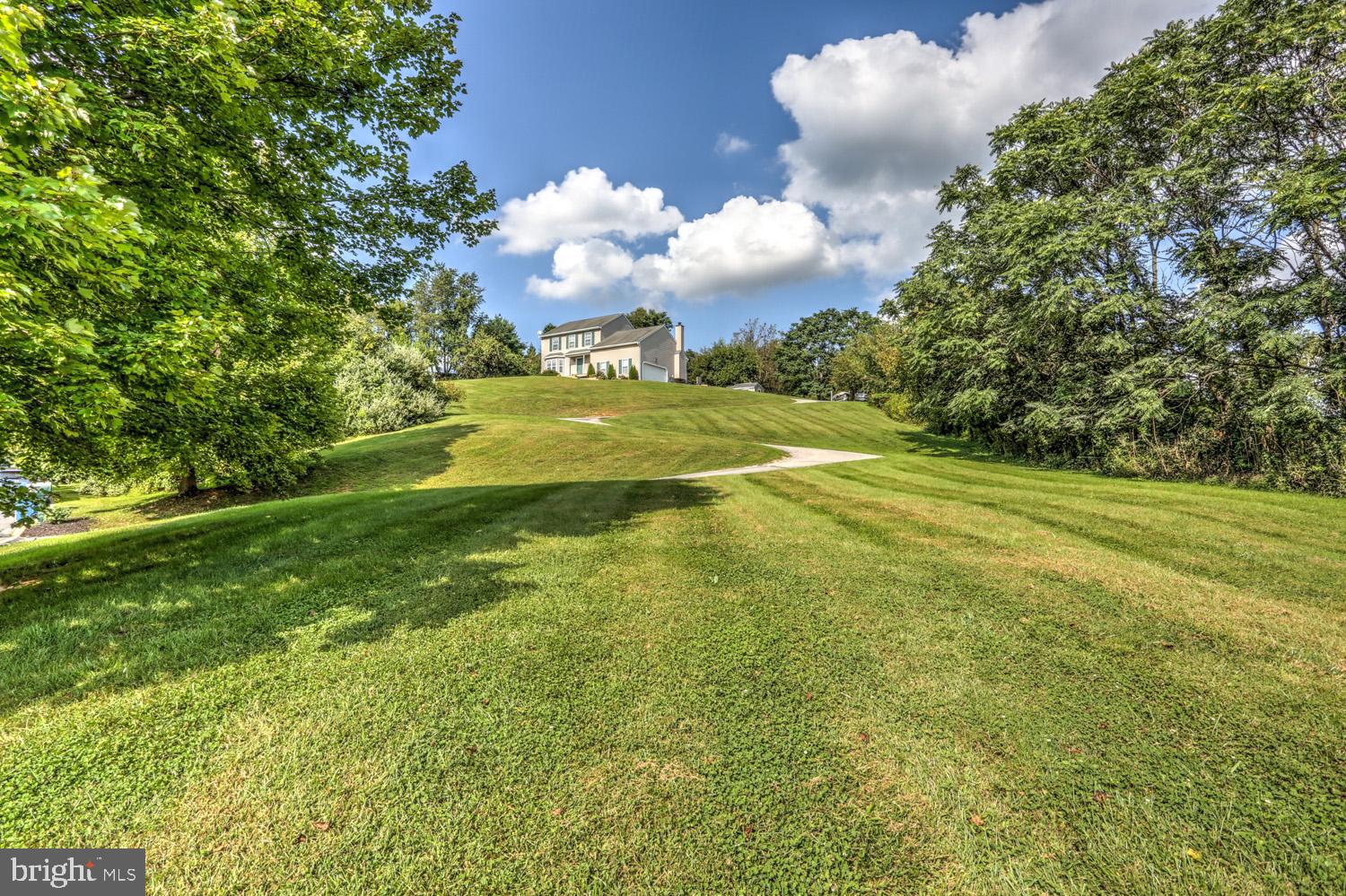 HIBERNIA RIDGE - Residential
