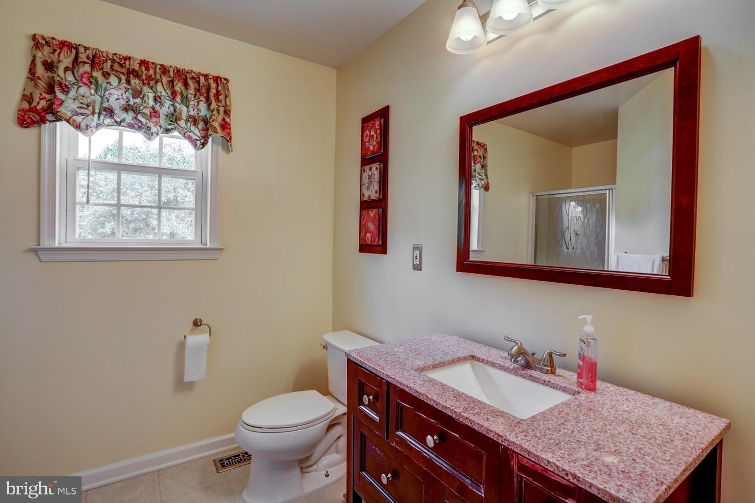 HIBERNIA RIDGE - Residential