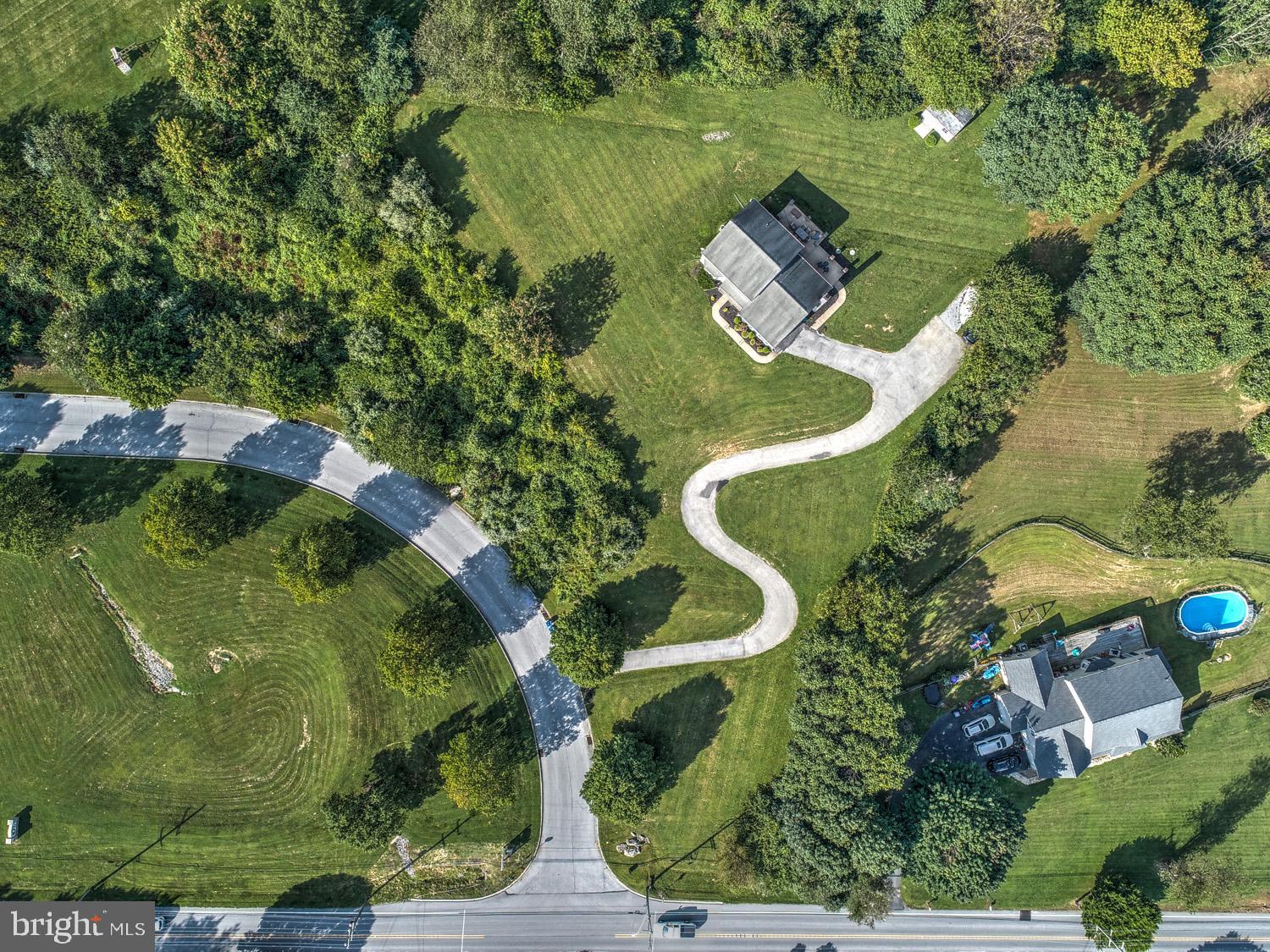 HIBERNIA RIDGE - Residential