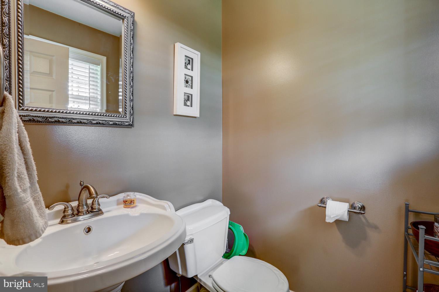 HIBERNIA RIDGE - Residential