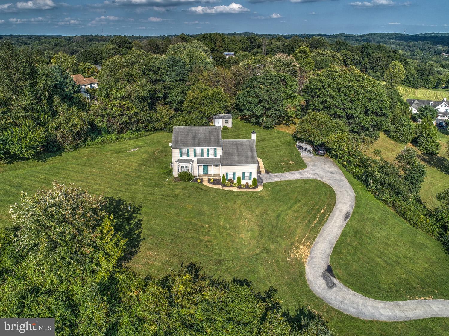 HIBERNIA RIDGE - Residential