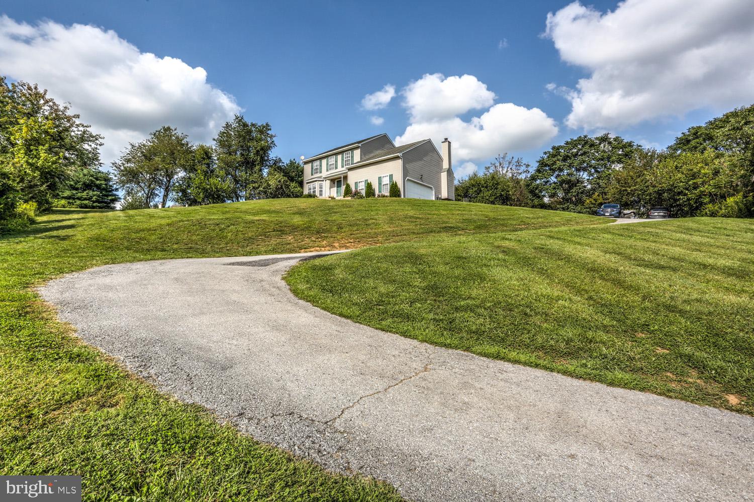 HIBERNIA RIDGE - Residential