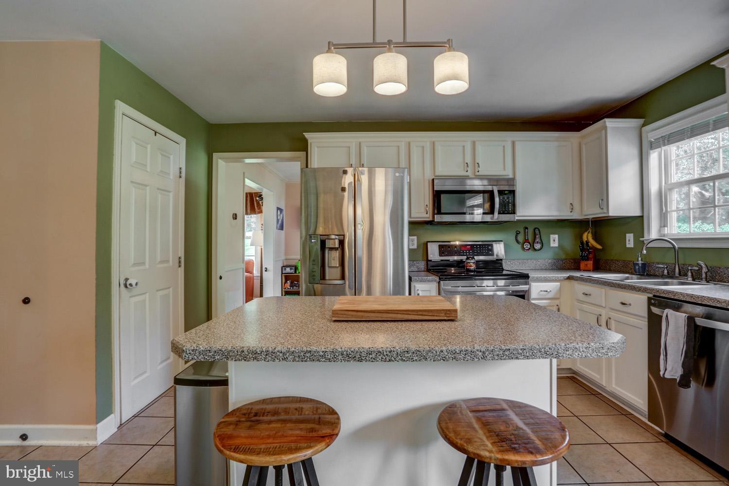 HIBERNIA RIDGE - Residential