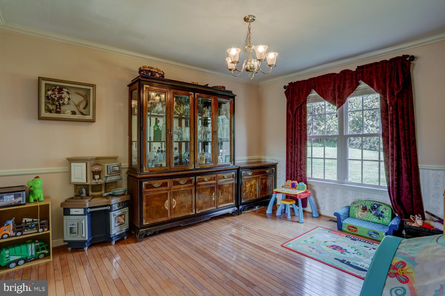 HIBERNIA RIDGE - Residential