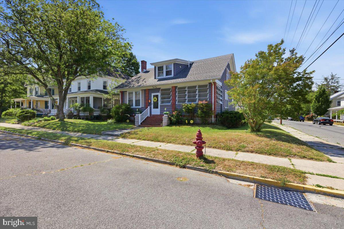 201 BELVEDERE AVENUE