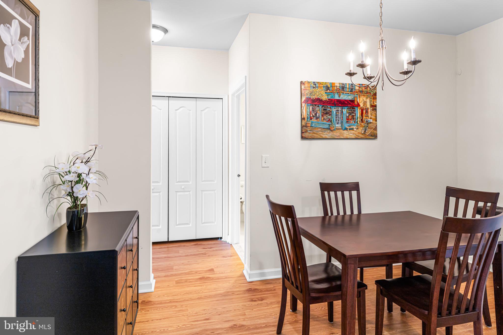 HUNTINGDON PLACE - Residential