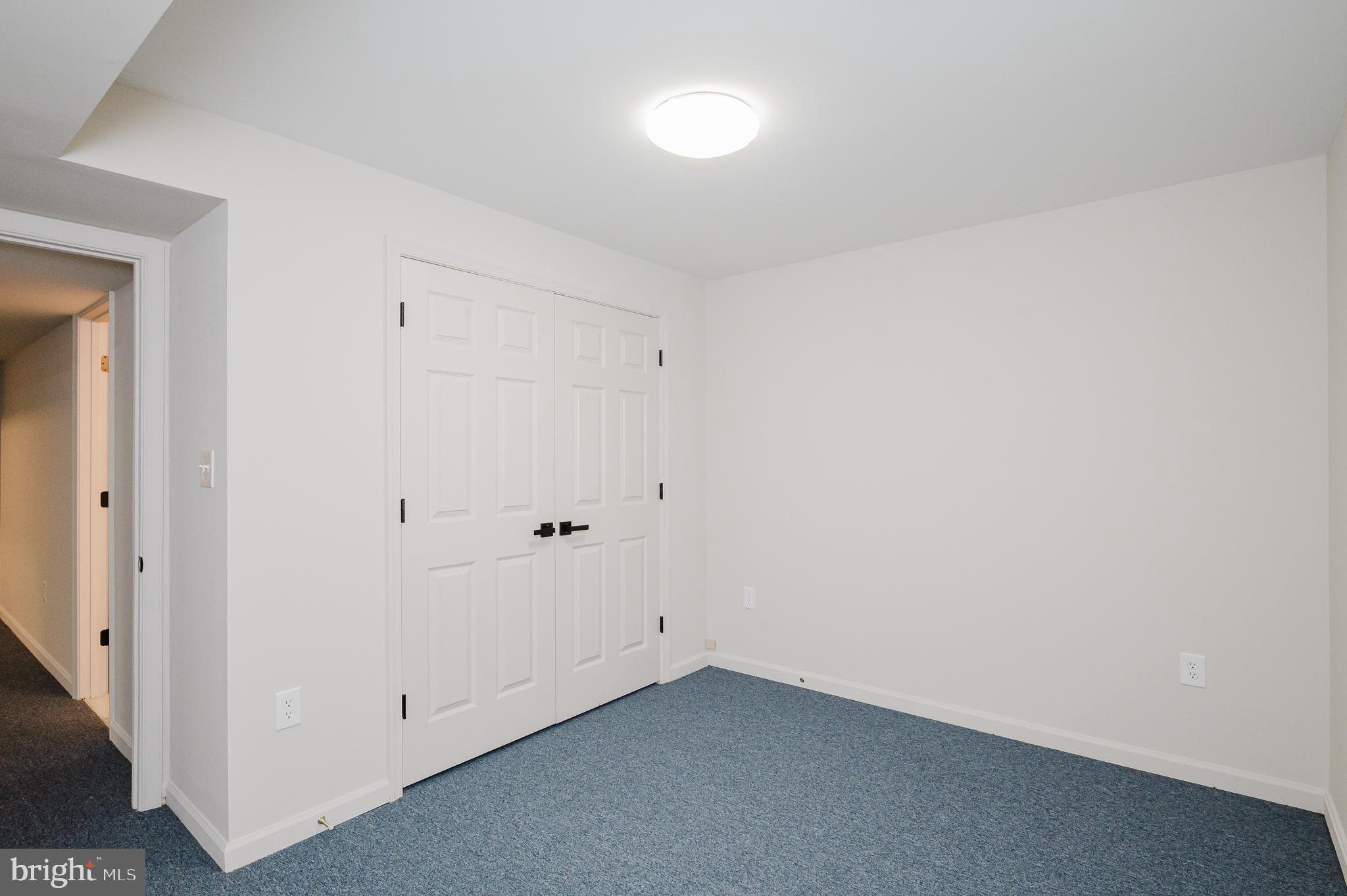 GREY ROCK VILLAS - Residential