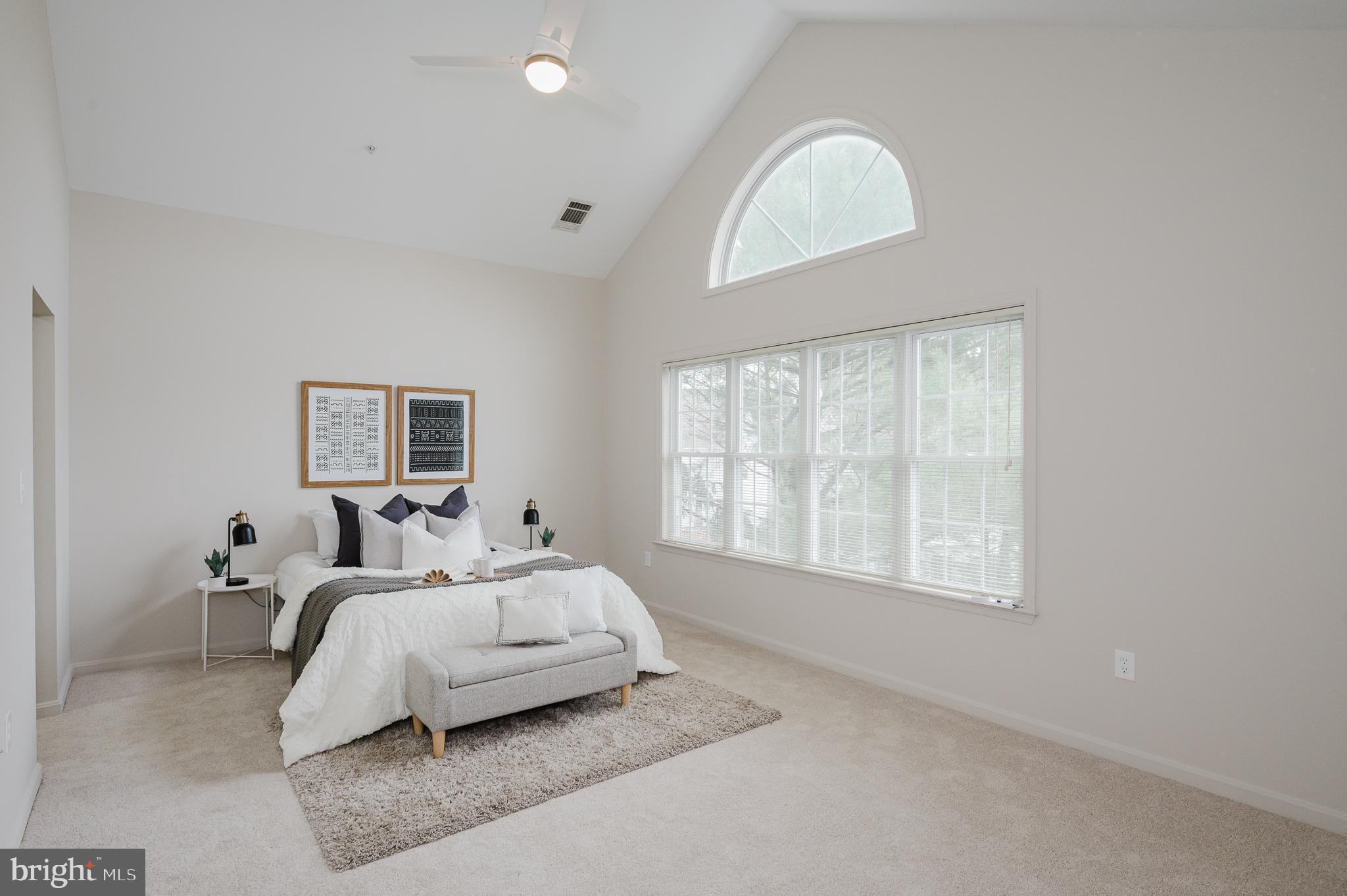 GREY ROCK VILLAS - Residential