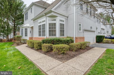 107 RUTH EAGER COURT 107 PIKESVILLE MD 21208