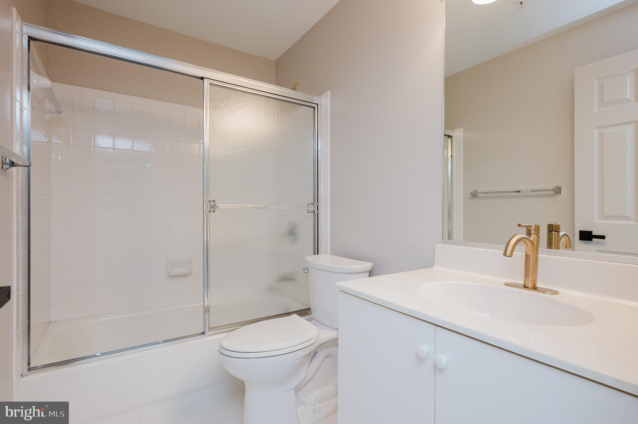 GREY ROCK VILLAS - Residential