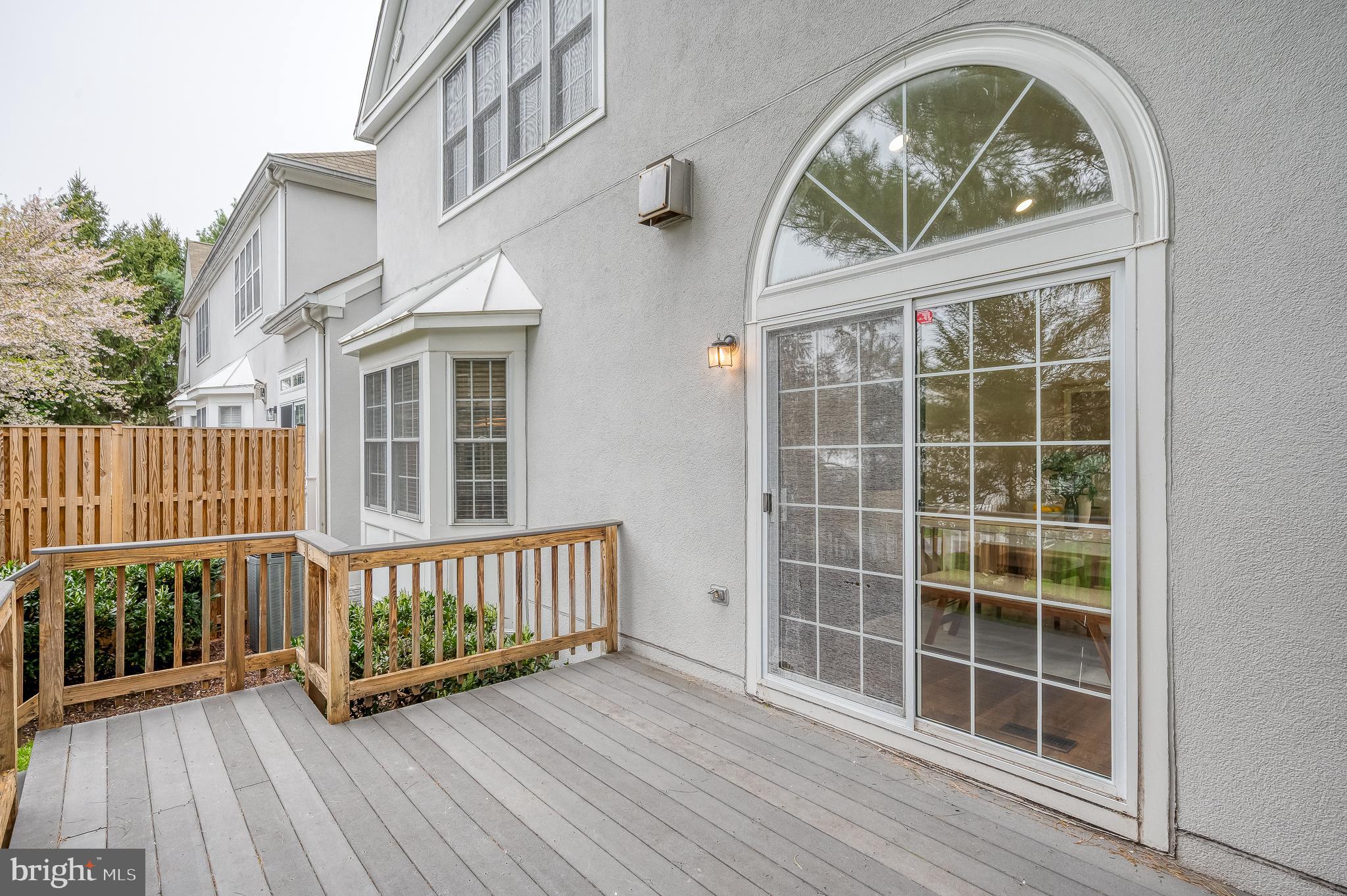 GREY ROCK VILLAS - Residential