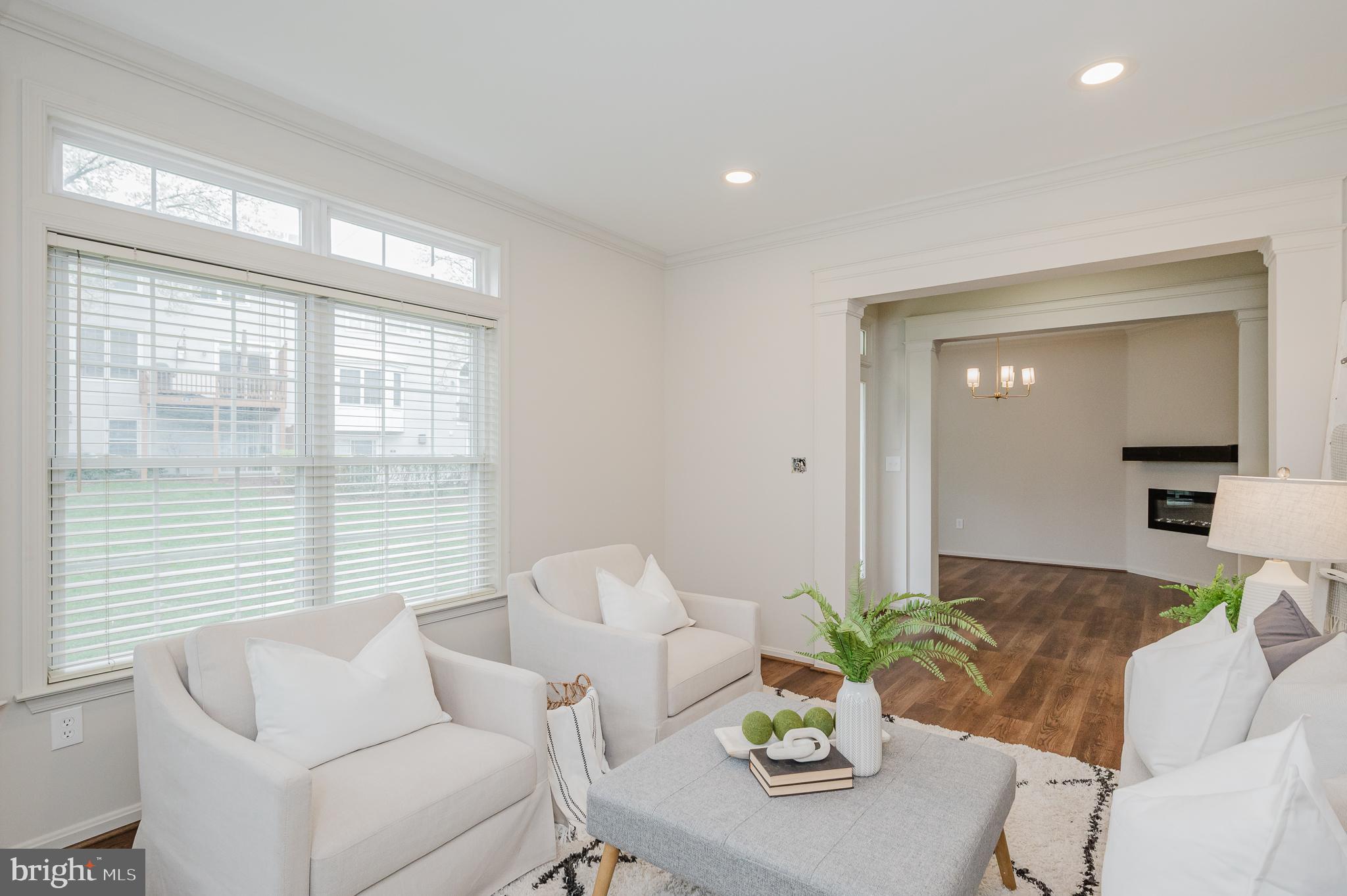 GREY ROCK VILLAS - Residential