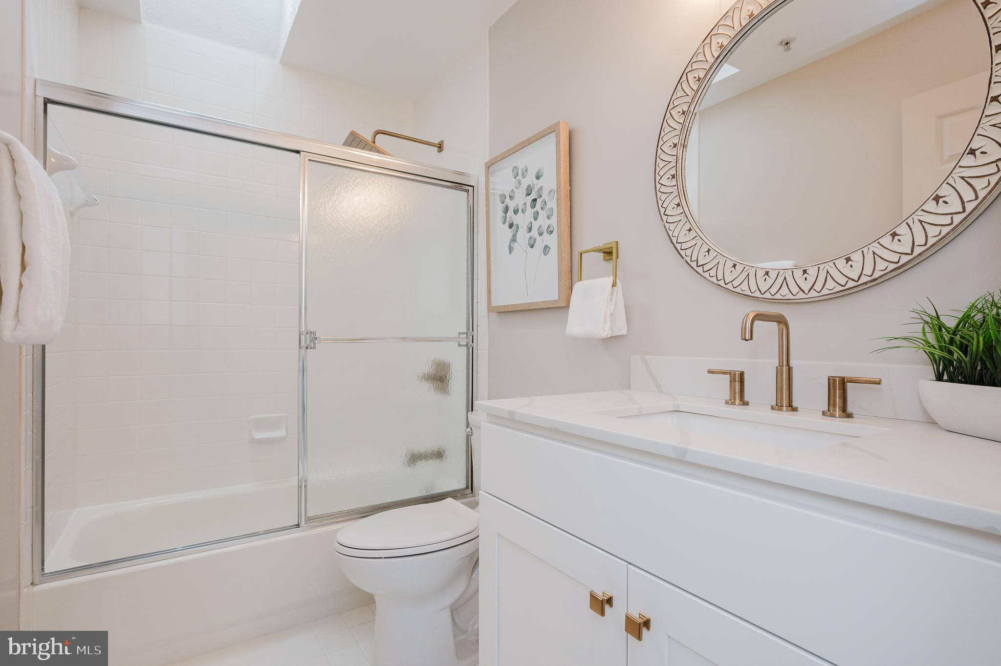 GREY ROCK VILLAS - Residential