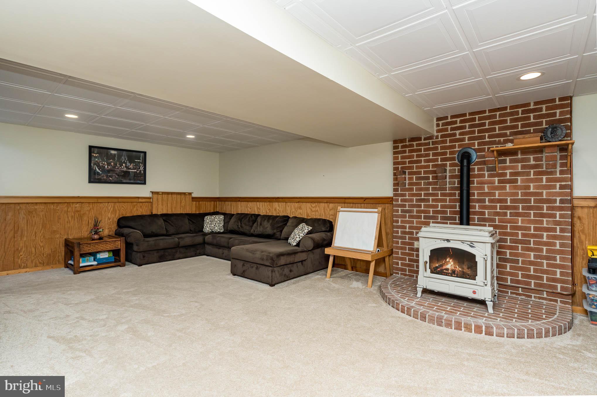 WINDOLPH LANDING - Residential