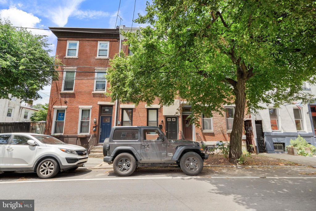 Photo of 952 N 5th Street, PHILADELPHIA, PA 19123 (MLS # PAPH2518824)
