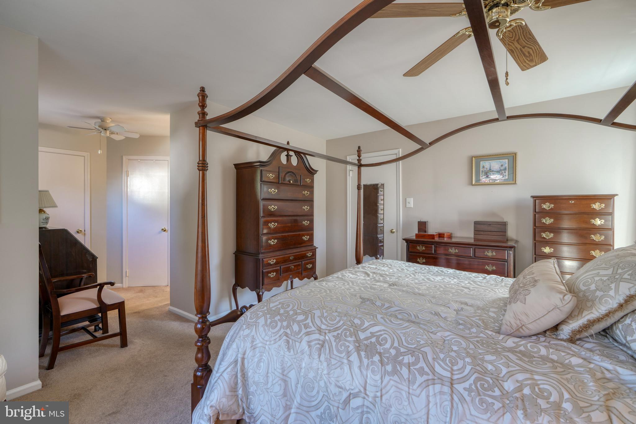 PADONIA COMPLEX - Residential