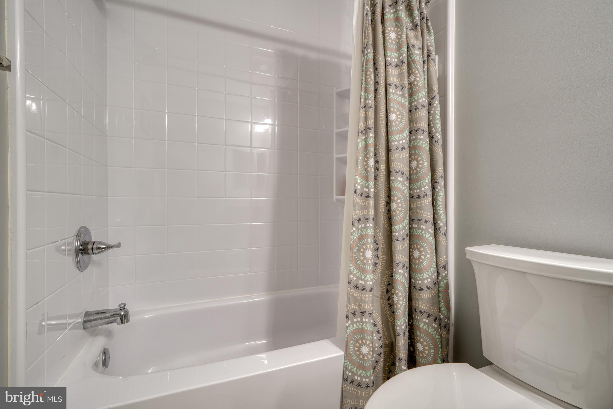 PADONIA COMPLEX - Residential