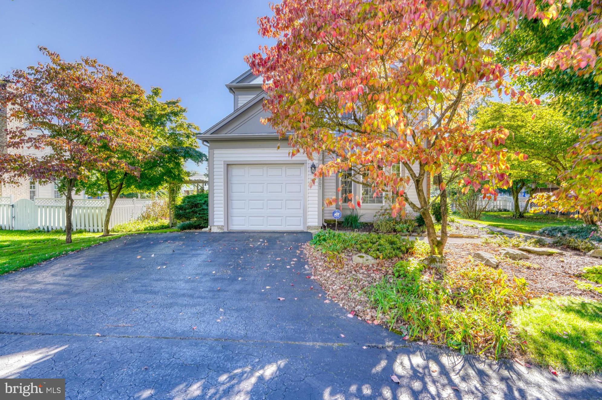 PADONIA COMPLEX - Residential