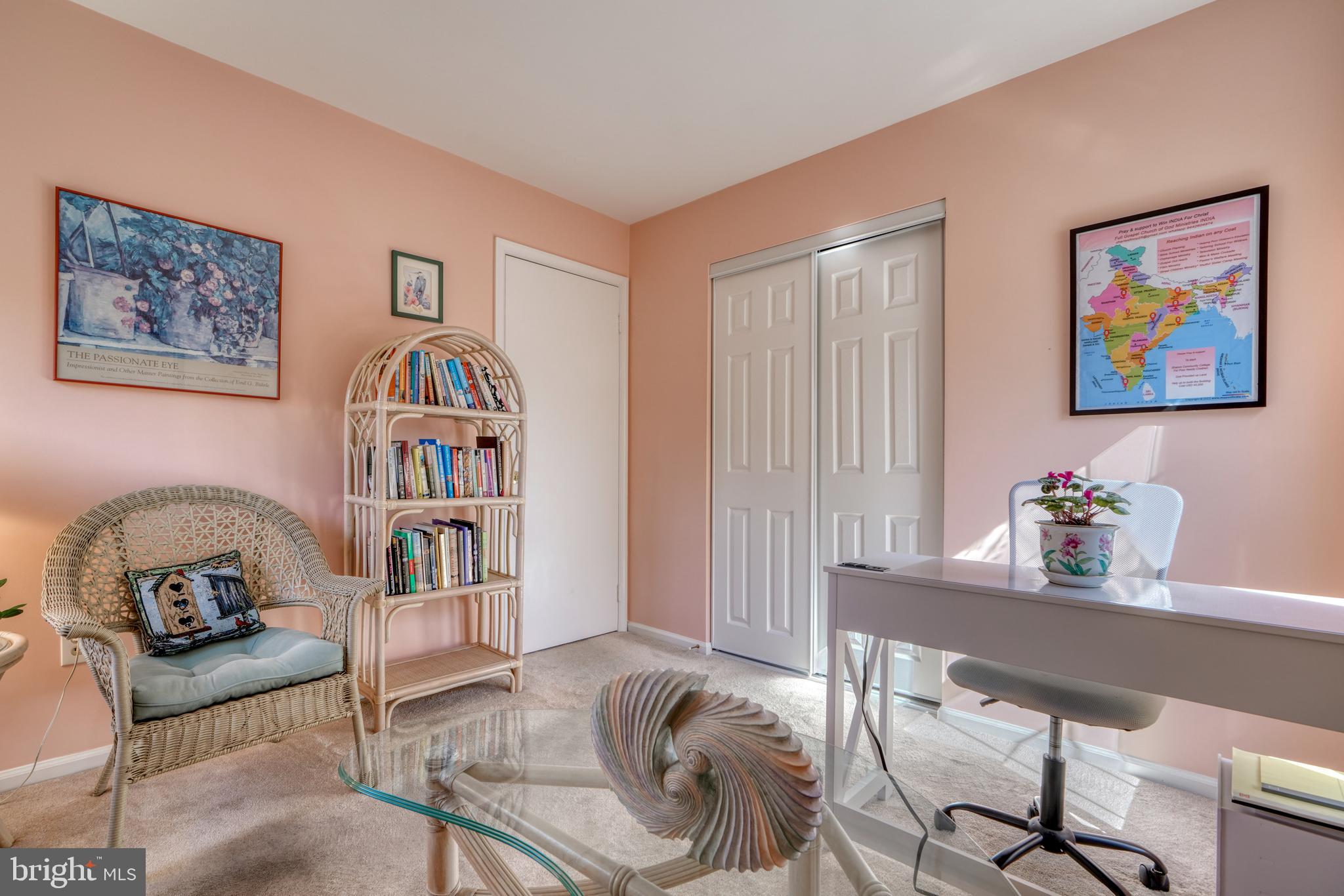 PADONIA COMPLEX - Residential