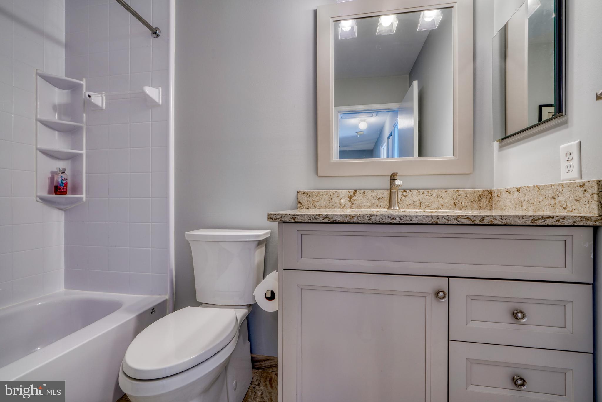 PADONIA COMPLEX - Residential