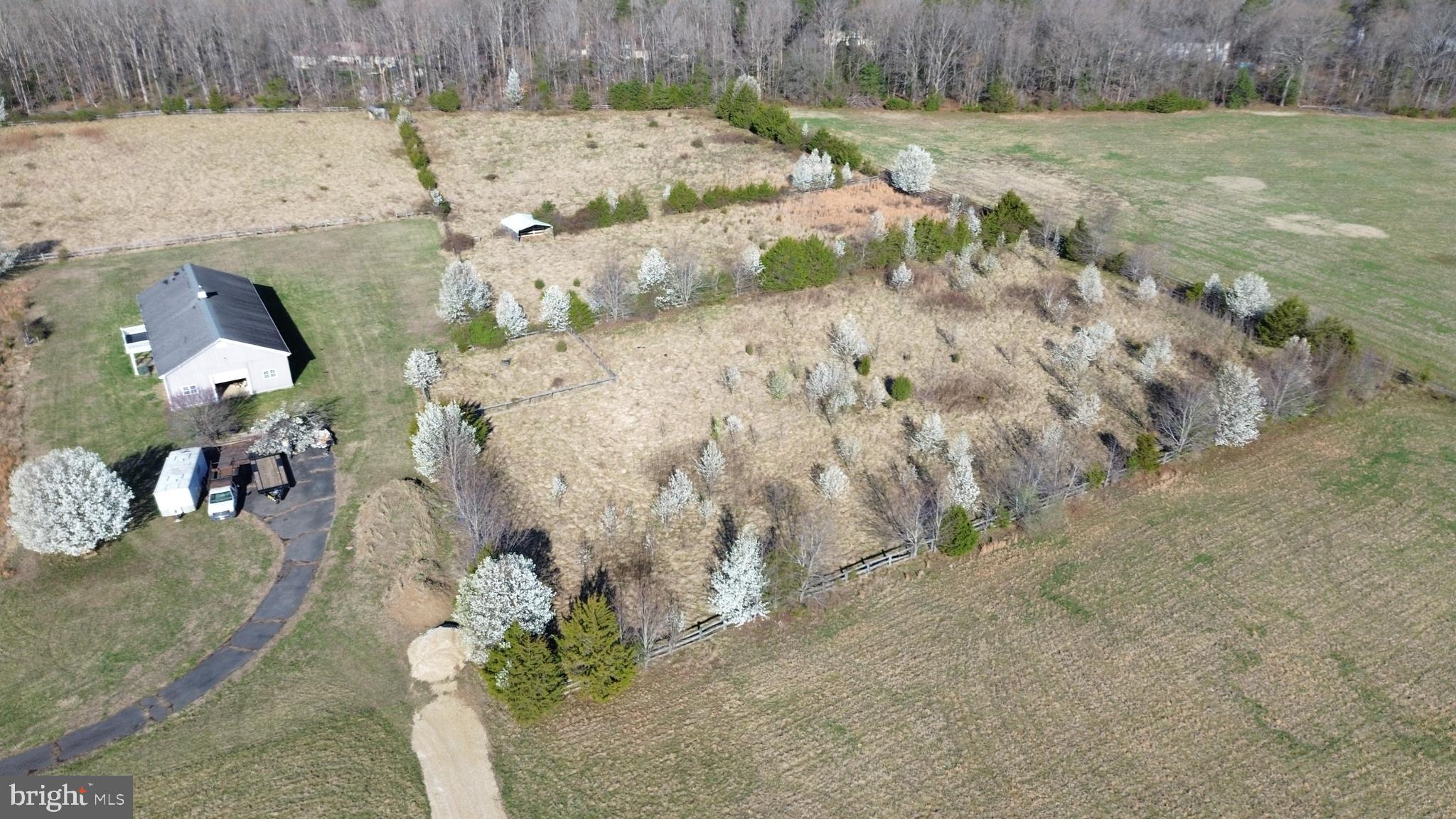 6611 WHISPERING MEADOW TRAIL