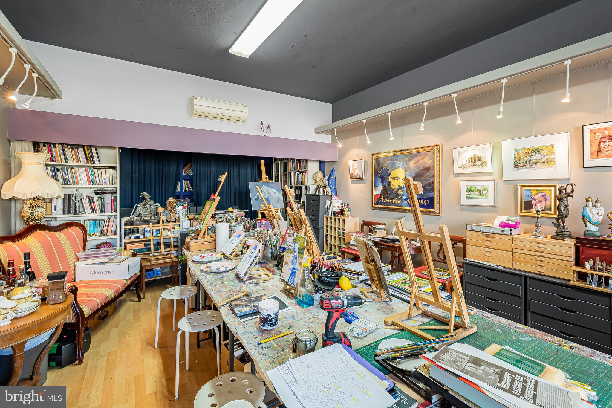 920 BRUNSWICK AVENUE