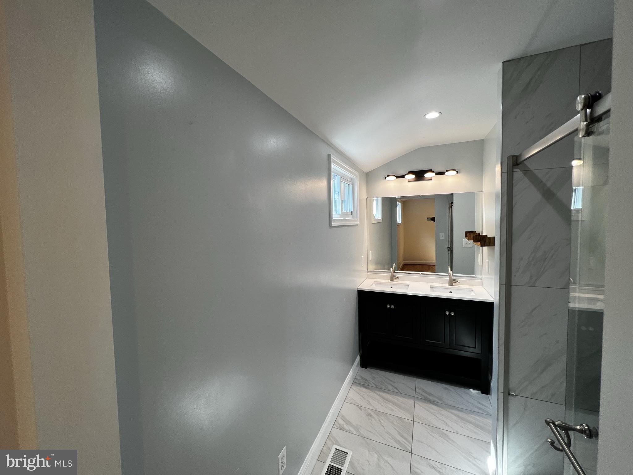 GOOD LUCK ESTATES - Residential Lease