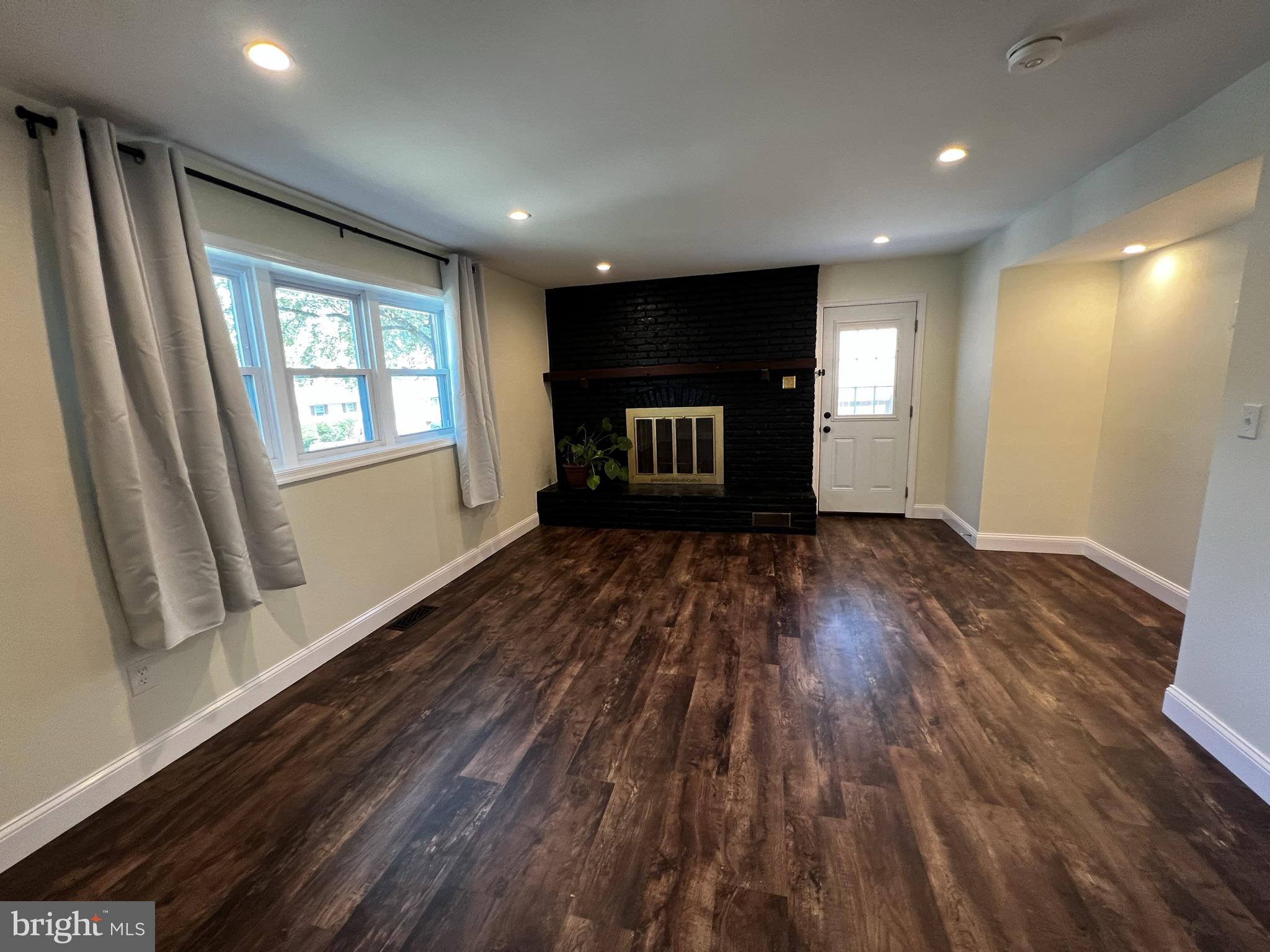 GOOD LUCK ESTATES - Residential Lease