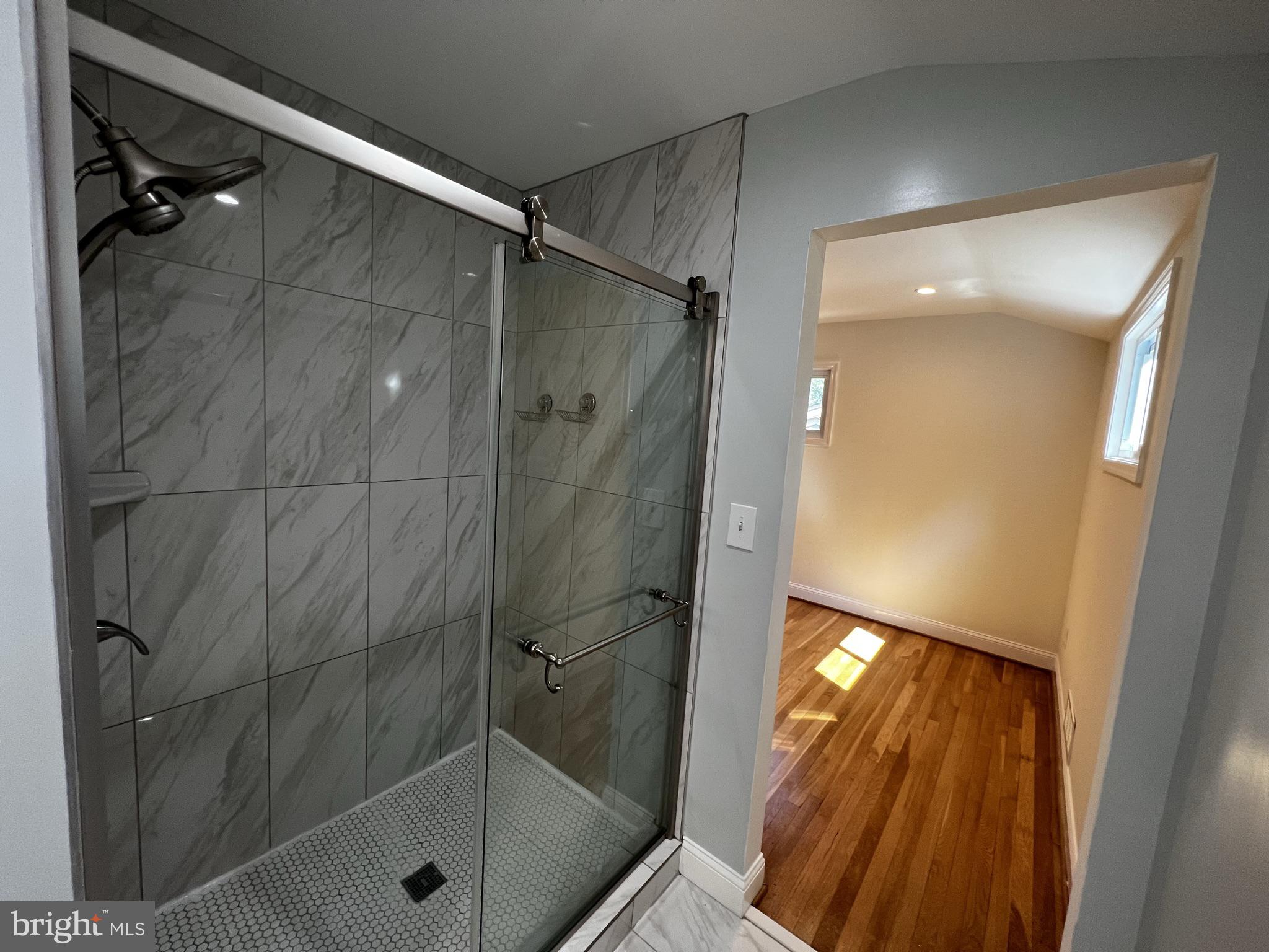 GOOD LUCK ESTATES - Residential Lease