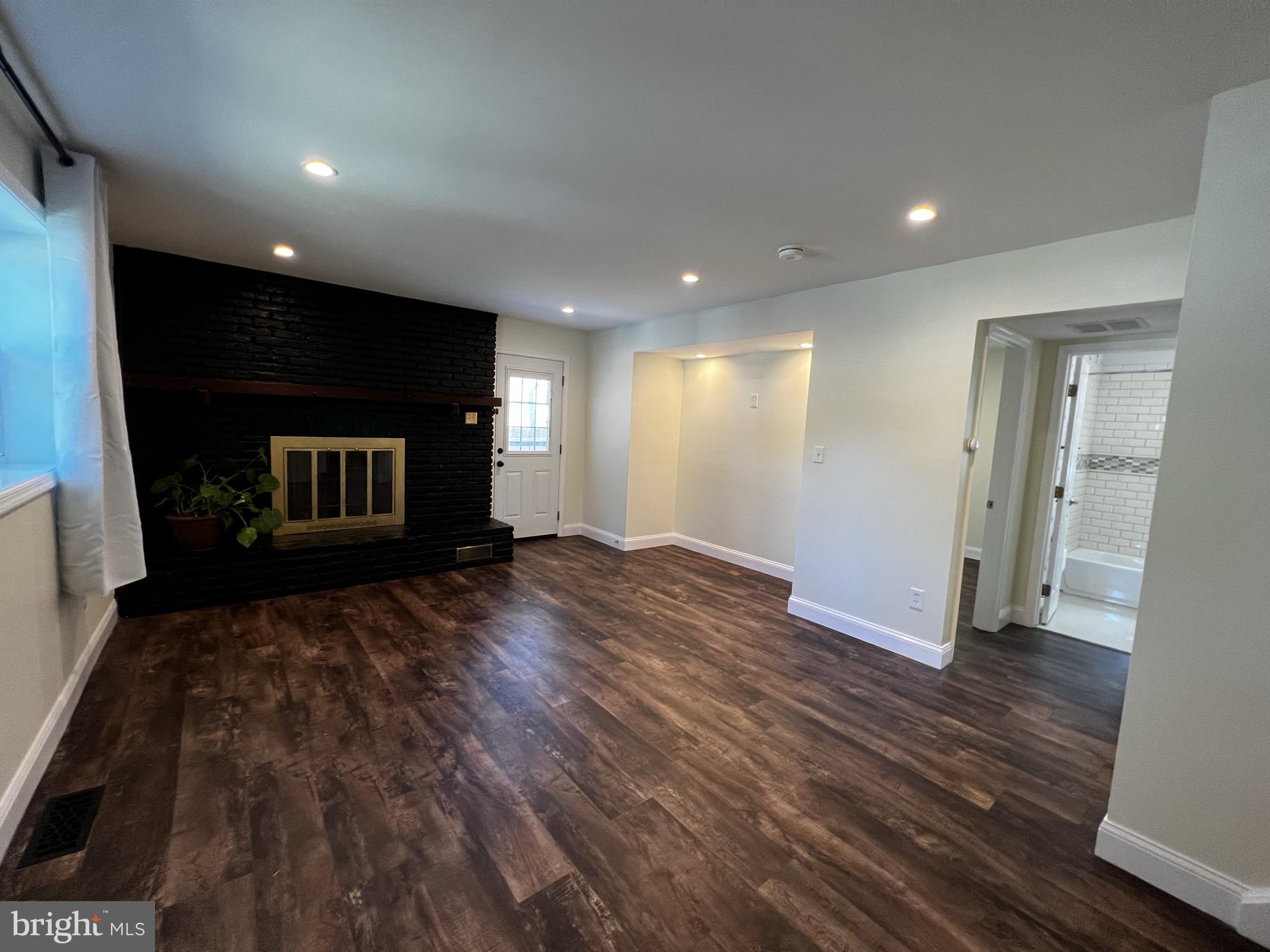 GOOD LUCK ESTATES - Residential Lease