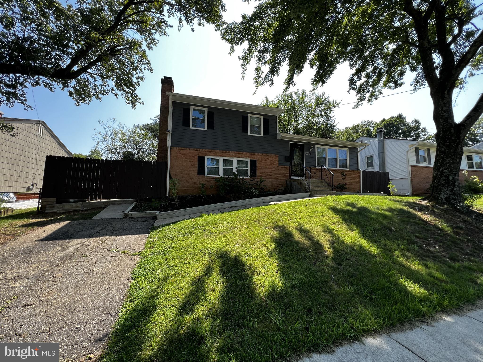 GOOD LUCK ESTATES - Residential Lease