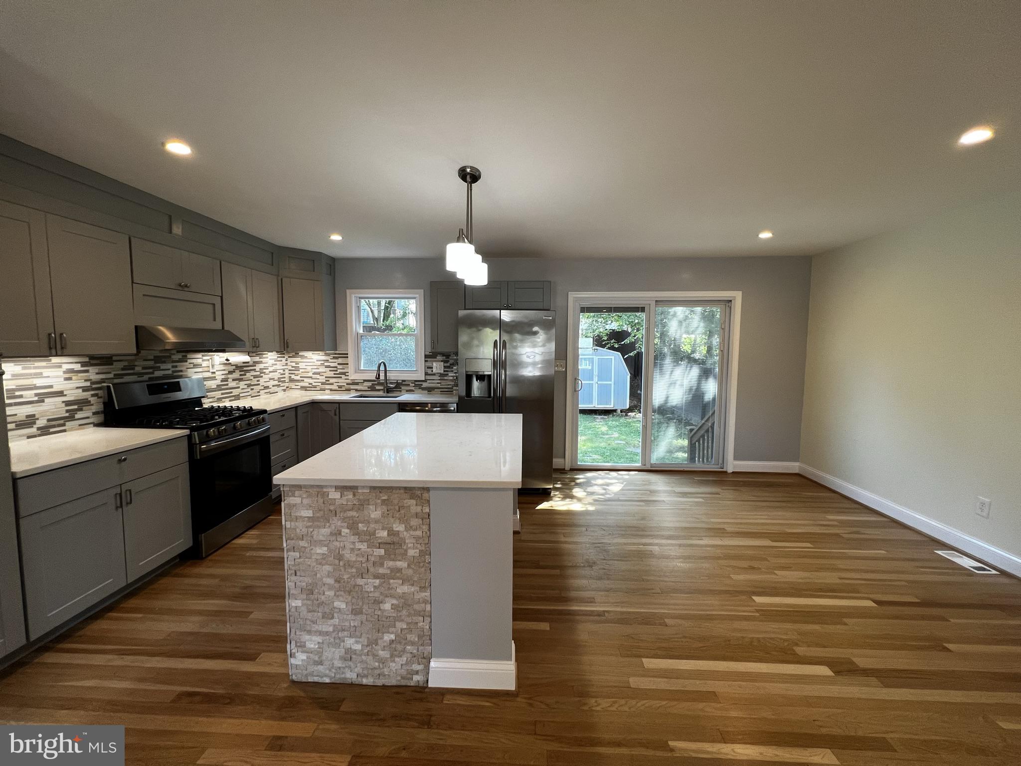 GOOD LUCK ESTATES - Residential Lease