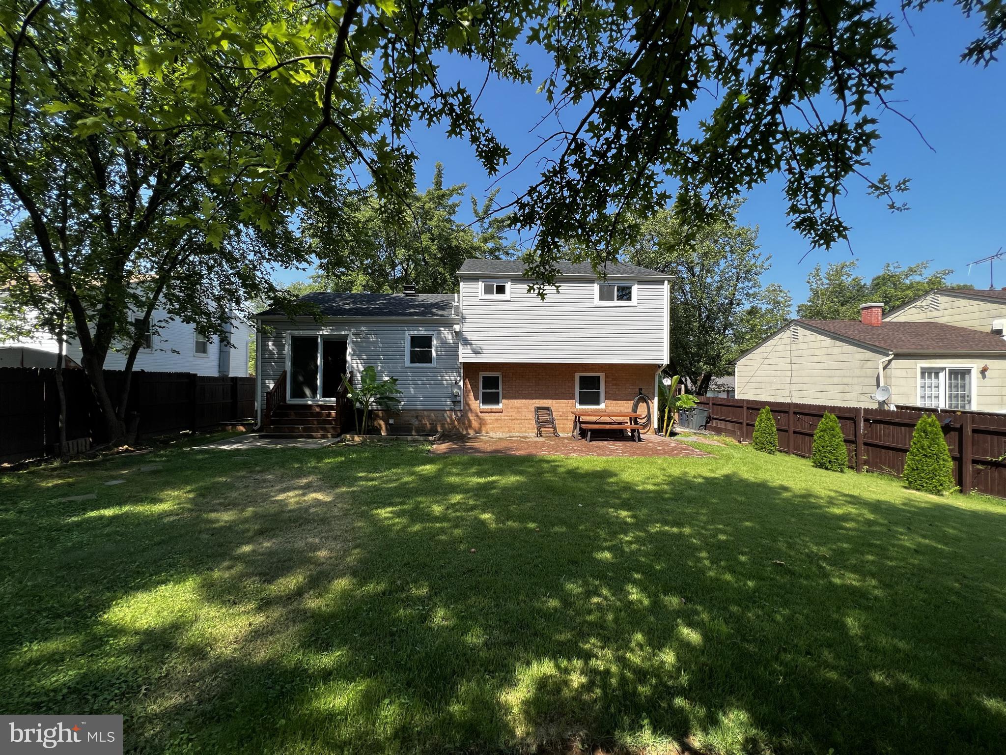 GOOD LUCK ESTATES - Residential Lease