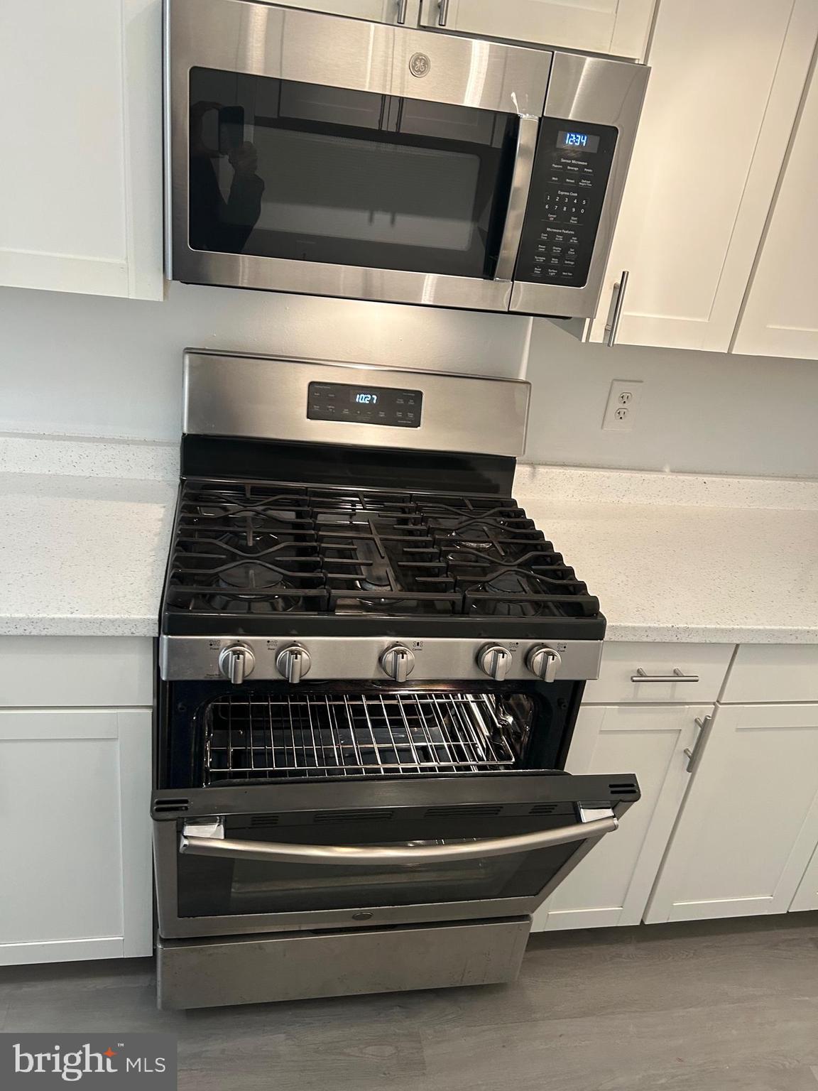10224 PRINCE PLACE 12-208