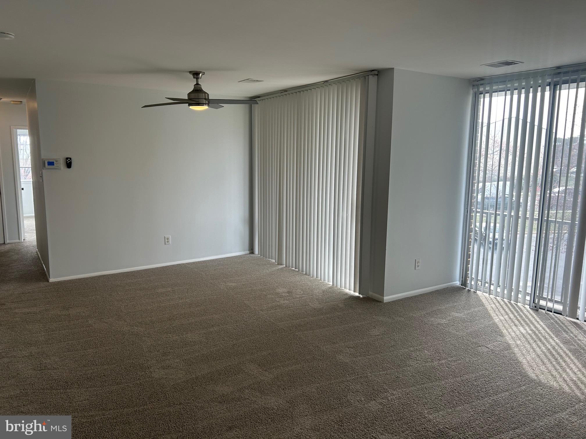 PINES CONDO 01 - Residential