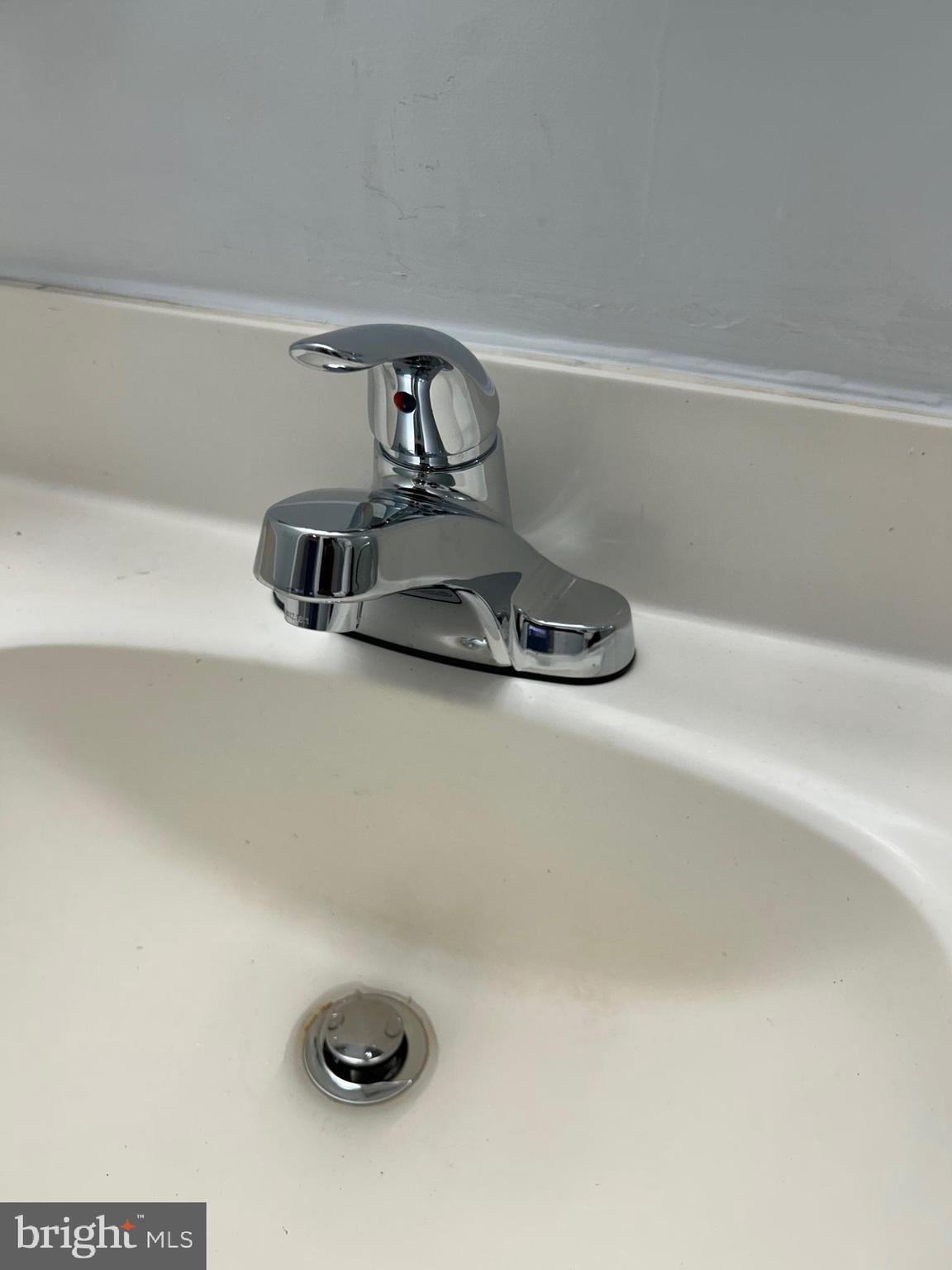 PINES CONDO 01 - Residential